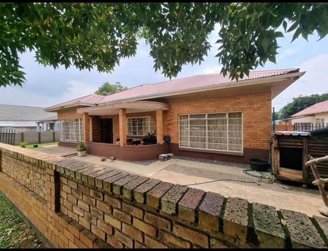 0 BEDROOM HOUSE FOR SALE IN BRAKPAN CENTRAL